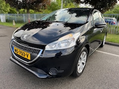 Peugeot 208 - 1.2 VTi Urban Soul Radio Trekhaak Stoelverw. 5 deurs