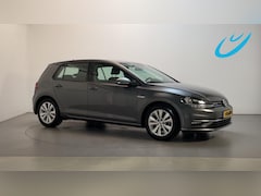 Volkswagen Golf - 1.5 TSI Comfortline Business Alcantara Stoelverwarming Navigatie Parkeersensoren