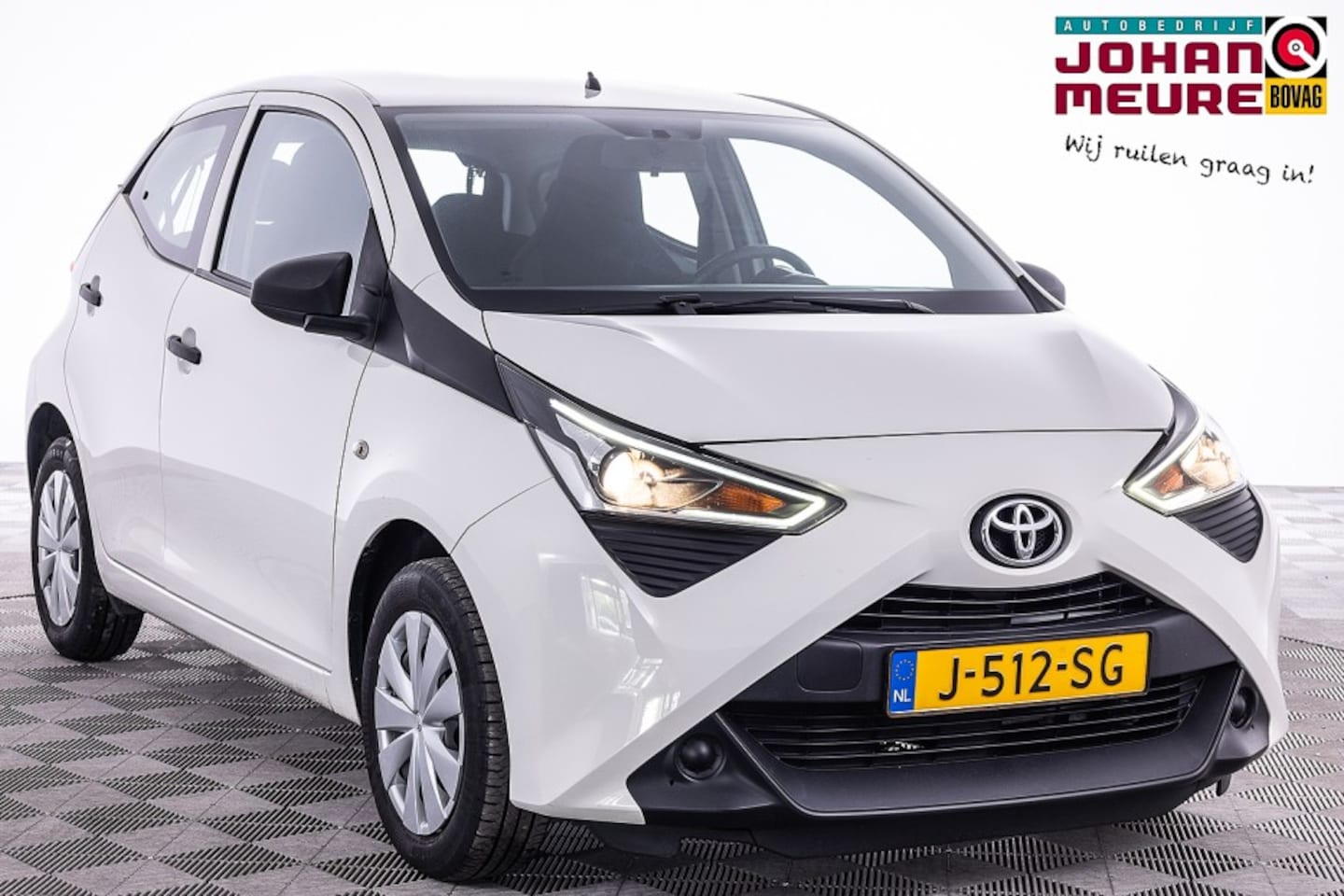 Toyota Aygo - 1.0 VVT-i x-fun 5-drs | AIRCO | BLUETOOTH *2e Pinksterdag OPEN v.a 11u tot 17u* - AutoWereld.nl