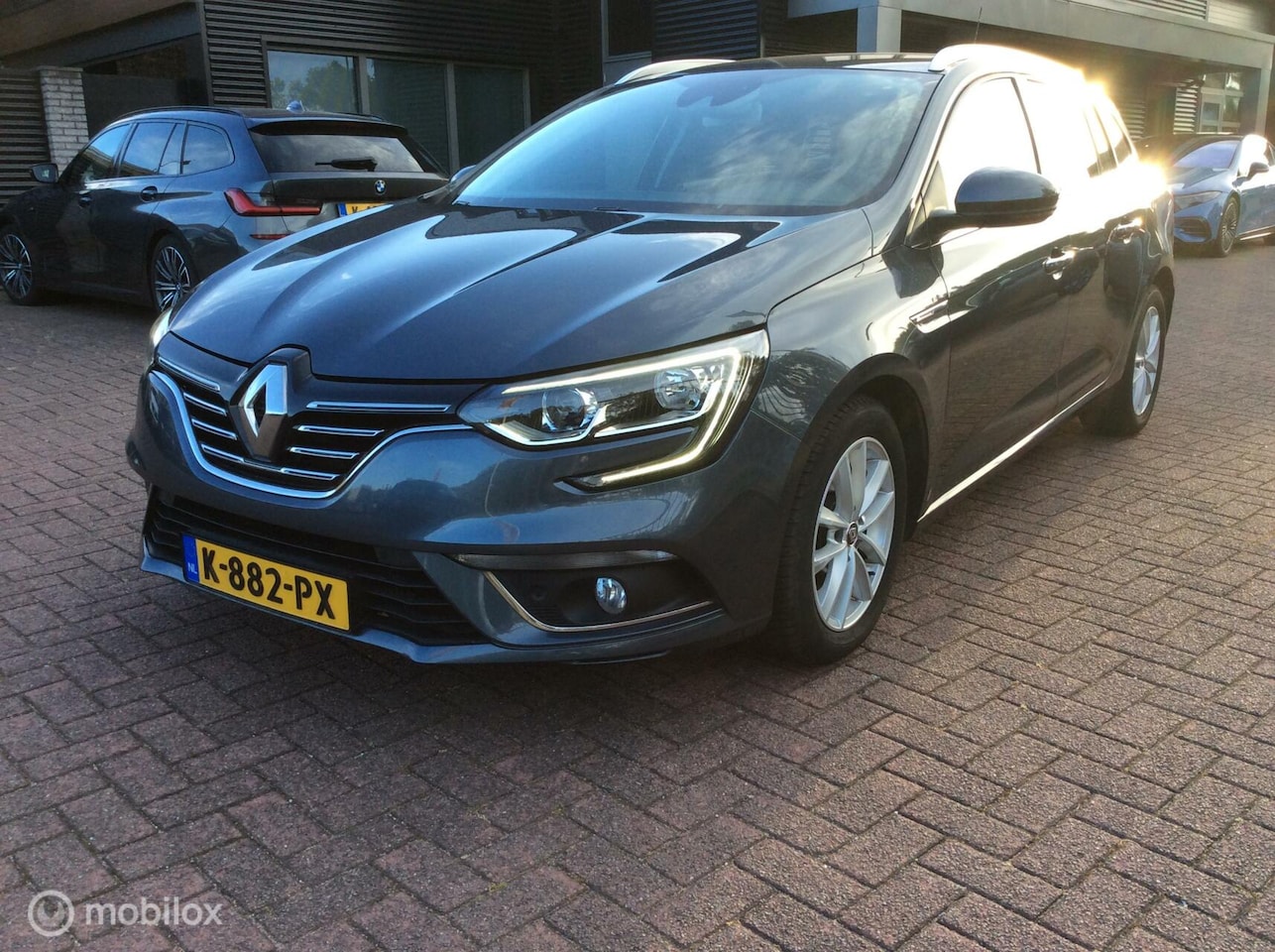 Renault Mégane Estate - 1.5 Blue dCi Limited Navi Camera Trekh btw - AutoWereld.nl