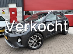 Kia Stonic - 1.0 T-GDi DynamicLine TREKHAAK / CAMERA / CARPLAY / DAB+ / NAVI / AIRCO / PDC / NL-AUTO