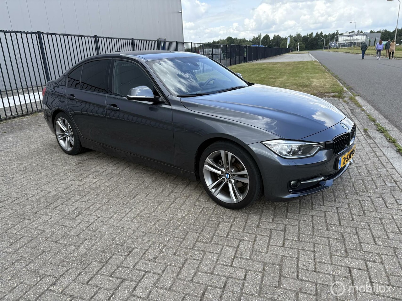 BMW 3-serie - 316i Executive Sport 316i Executive Sport - AutoWereld.nl