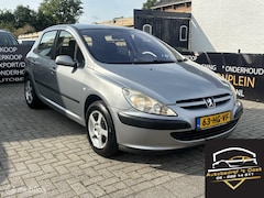 Peugeot 307 - 1.6-16V Gentry 5drs, airco, nieuwe apk keuring