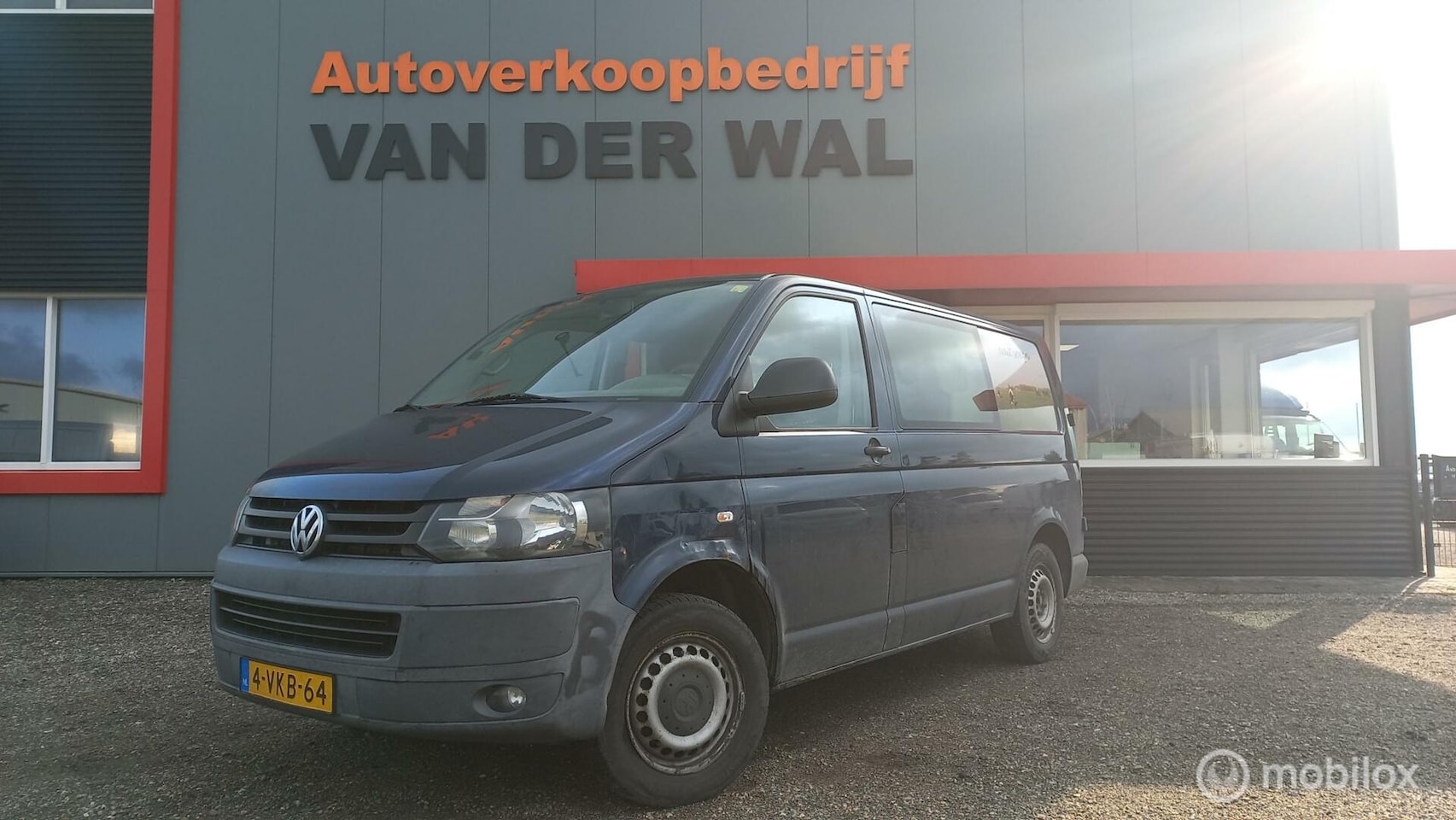 Volkswagen Transporter - 2.0 TDI L1H1 T800/5 PERSOONS/AIRCO - AutoWereld.nl