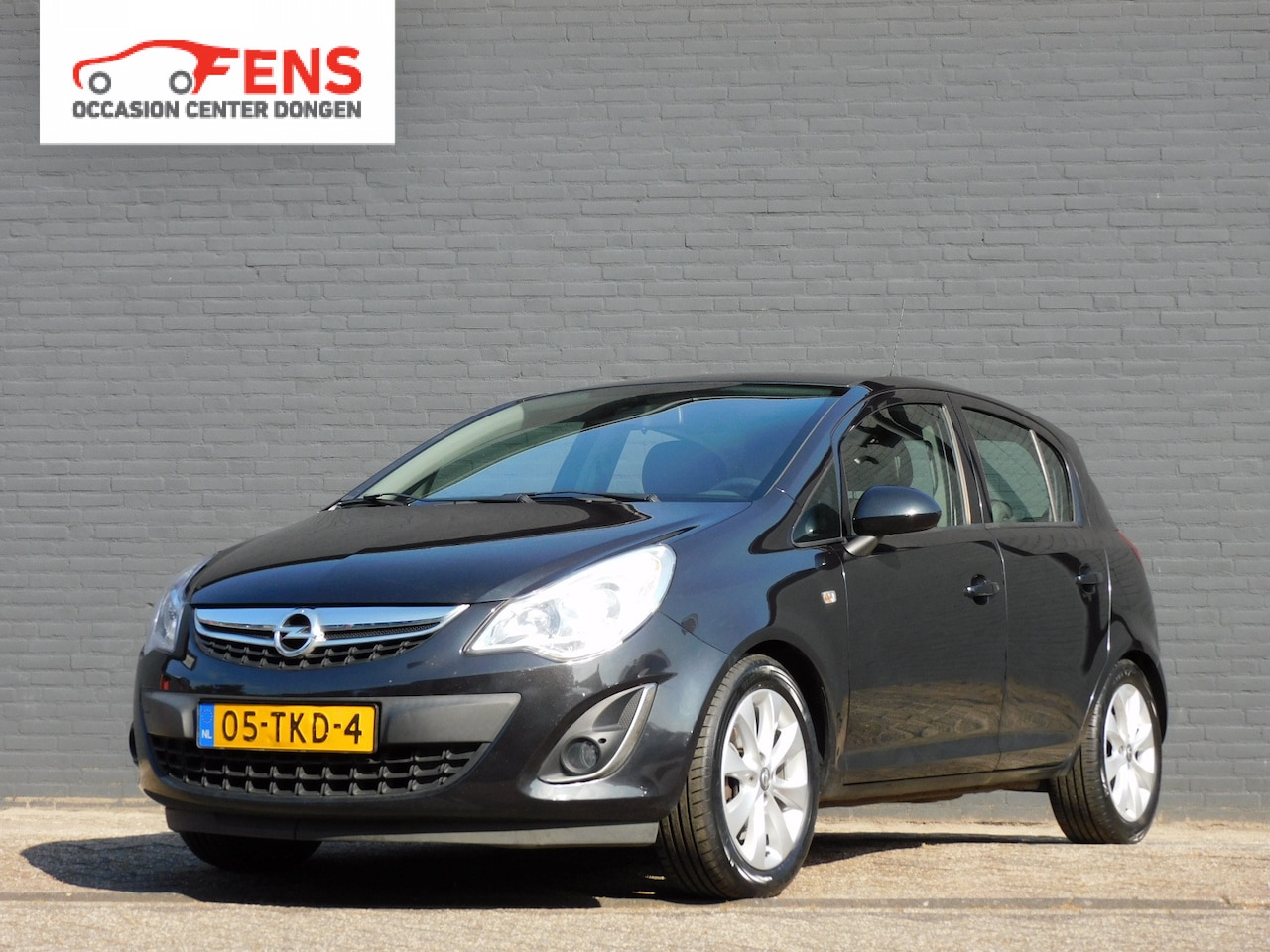 Opel Corsa - 1.4-16V Anniversary Edition NAVI! CRUISE! AIRCO! LM VELGEN! - AutoWereld.nl