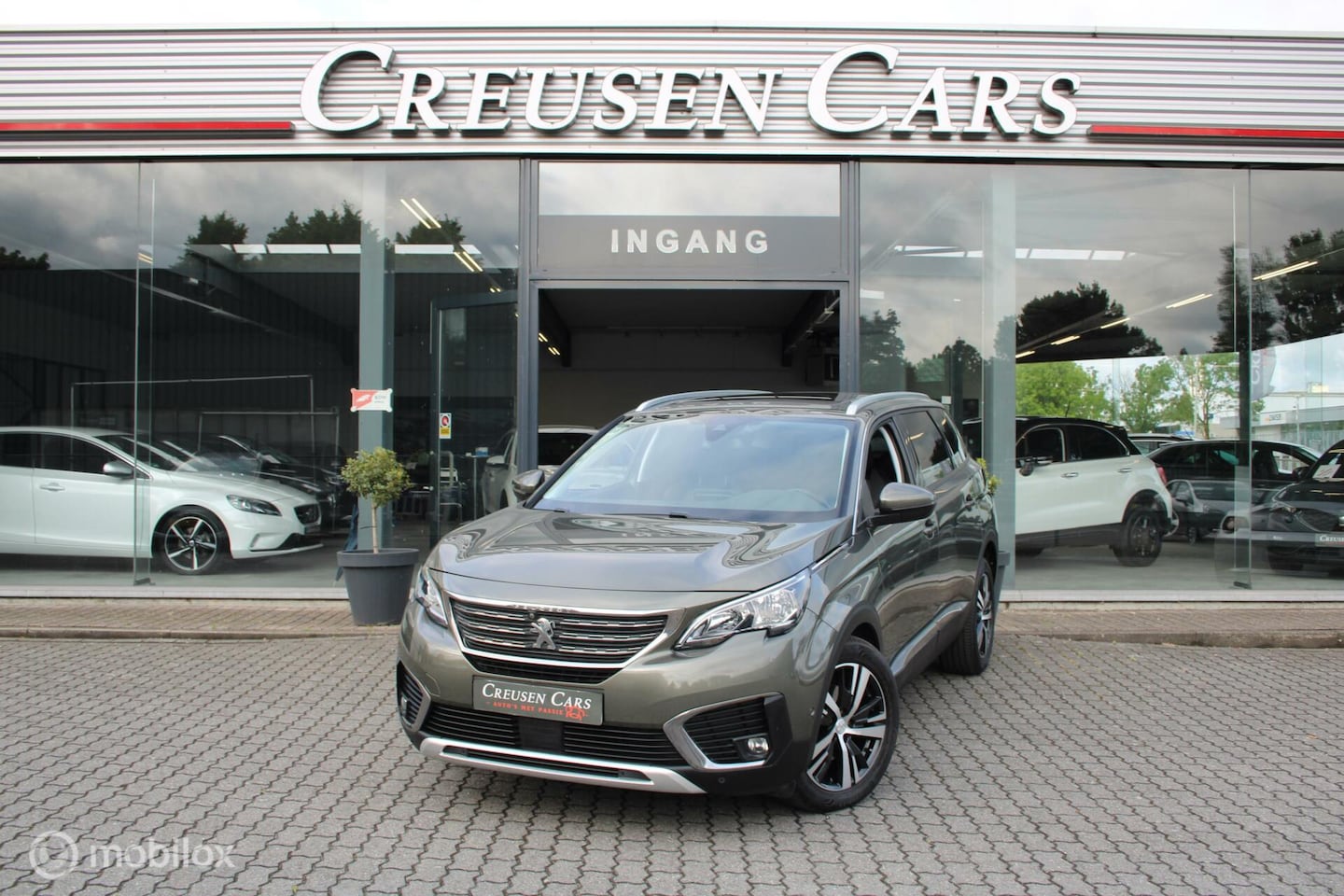 Peugeot 5008 - 1.2 PureTech Allure 1.2 PureTech Allure - AutoWereld.nl