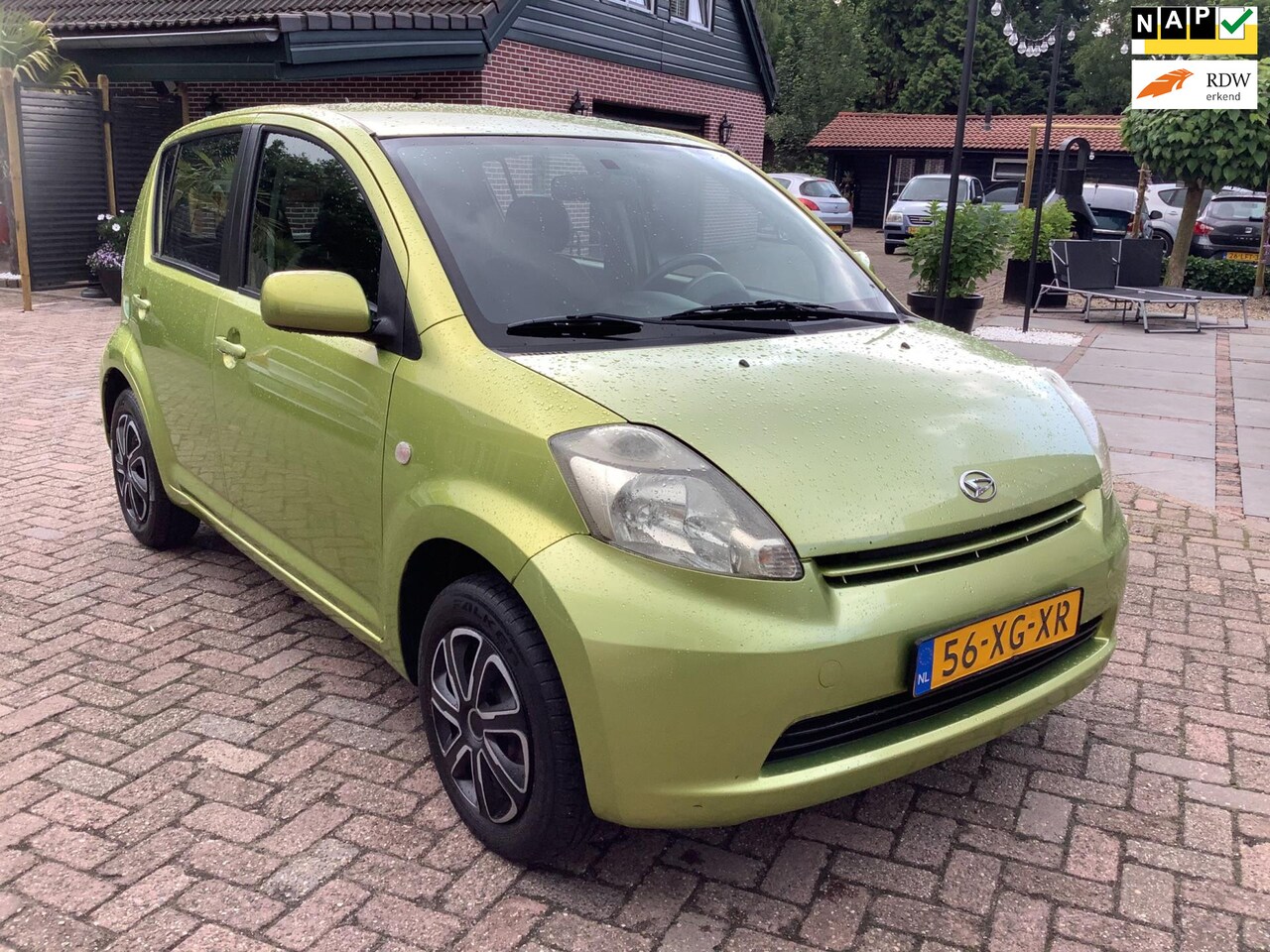 Daihatsu Sirion 2 - 1.0-12V Trend nieuwe apk tot5-2026 - AutoWereld.nl