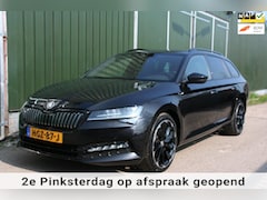 Skoda Superb Combi - 1.4 TSI iV Sportline Business, BLACK-LINE, NAVIGATIE, WINTERPAKKET, TREKHAAK, 19 INCH