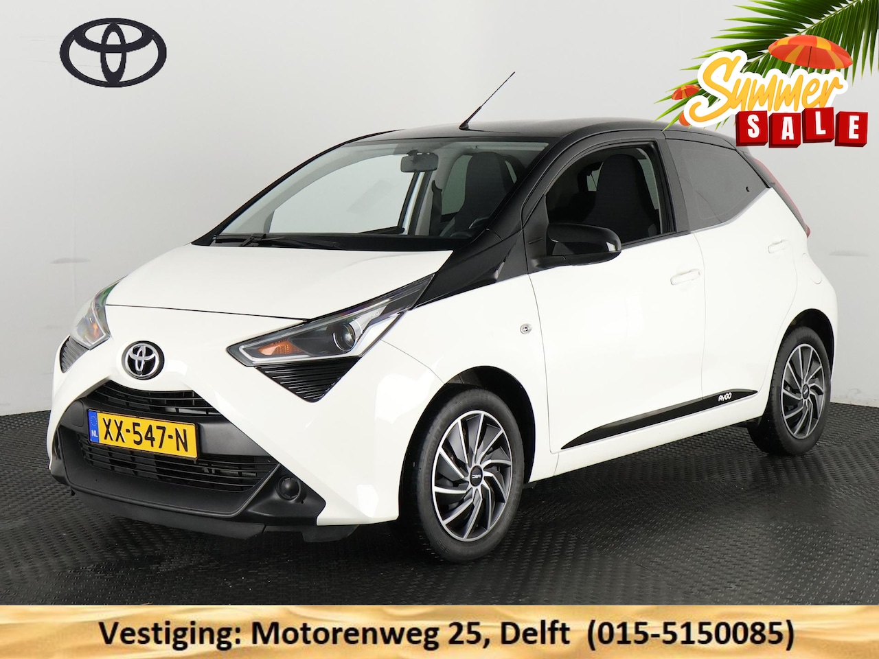 Toyota Aygo - 1.0 VVT-i X-PLAY AUTOMAAT BI-TONE AIRCO. CAMERA. GARANTIE TOT 4-2029 !! - AutoWereld.nl