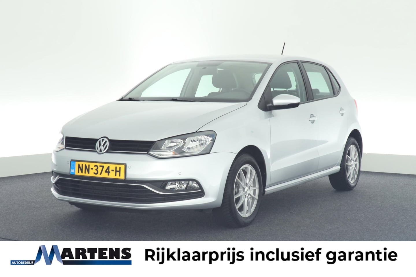 Volkswagen Polo - 1.2 TSI 90pk Comfortline Trekhaak Navigatie Parkeersensoren - AutoWereld.nl