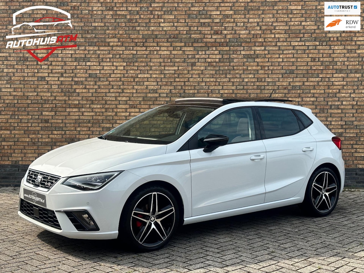 Seat Ibiza - 1.5 TSI EVO FR 150pk Pano Led Beats Cam Stoelvw Climatr Navi - AutoWereld.nl