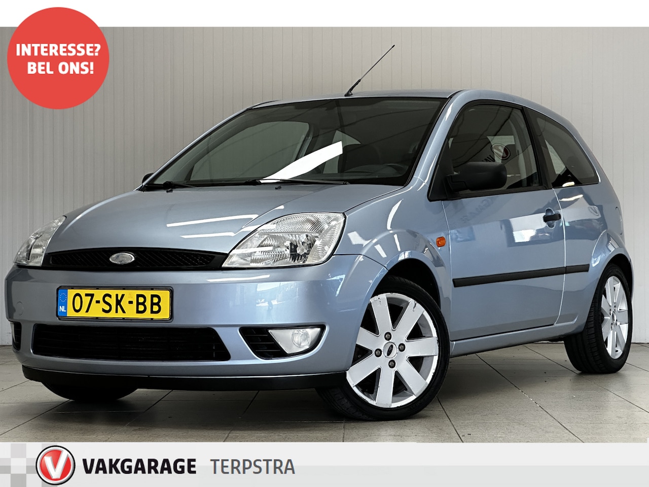 Ford Fiesta - 1.3 Futura/ Airco!/ C.V. Afstand/ Elek. Ramen/ Radio-CD/ Leder. Stuurw./ 16'' LMV/ Mistl./ - AutoWereld.nl