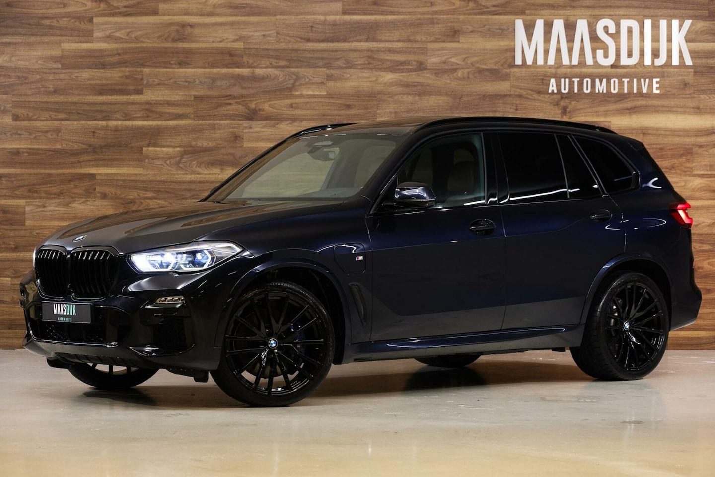BMW X5 - xDrive45e M-Sport|Nachtzicht|Laser|Ventilatie|Pano|HUD| - AutoWereld.nl