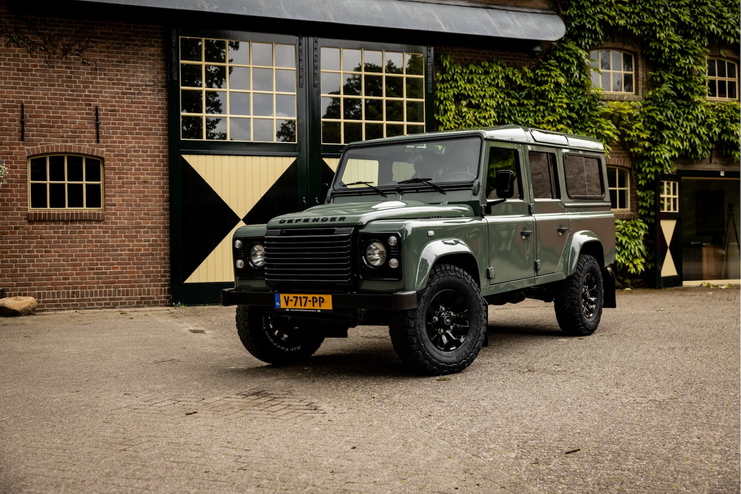 Land Rover Defender - 2.2Tdci Station Wagon EURO5 - AutoWereld.nl