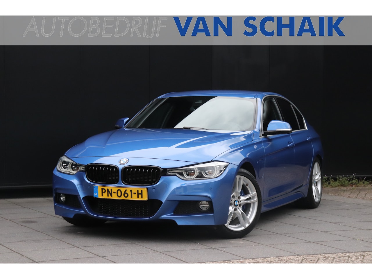 BMW 3-serie - 330e Essential | M SPORT | MEMORY | HEAD-UP | STOELVERW. | CAMERA | TREKHAAK | NAVI | CRUI - AutoWereld.nl