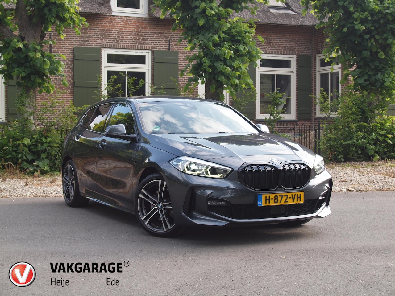 BMW 1-serie - 118i High Executive Edition | M-pakket | Camera | Apple Carplay | Harman Kardon | Automaat - AutoWereld.nl