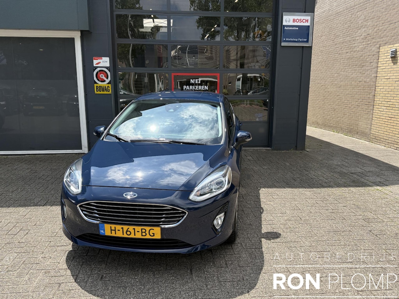 Ford Fiesta - 1.0 EcoBoost Titanium / Airco/ Navigatie/ Cruise/ Apple carplay/ PDC/ LED/ LMV - AutoWereld.nl