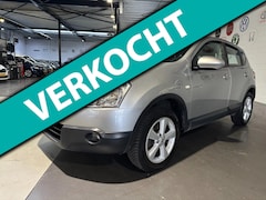 Nissan Qashqai - 2.0 Connect Edition/Panoramadak/Trekhaak/Apk nieuw
