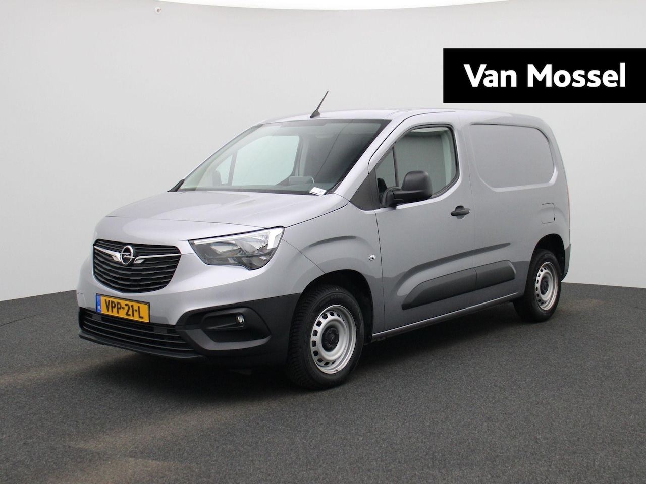 Opel Combo - 1.5D L1H1 Edition | Navigatie | Apple Carplay/Android Auto | Parkeersensoren - AutoWereld.nl