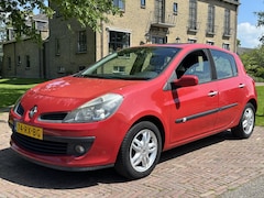 Renault Clio - 1.6-16V Dynamique Luxe Rijdt goed * inruil mogelijk