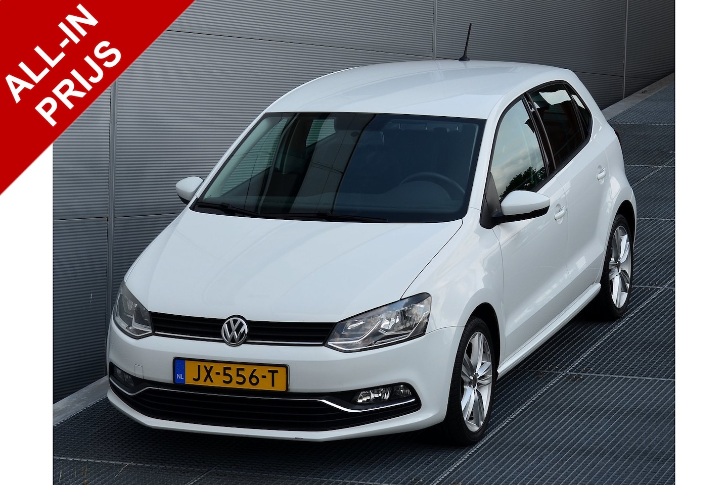 Volkswagen Polo - 1.0 COMFORTLINE EDITION | 5-DEURS | AIRCO | LICHTMETAAL | APPLE / ANDROID | CRUISE CONTROL - AutoWereld.nl