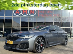 BMW 5-serie - 520i M-pakket Full Options Cruisectr, Climatectr, Navigatie, Schuif/kanteldak, Leder, PDCv