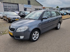 Skoda Fabia Combi - 1.6-16V Sport Airco Bj:2008 NAP
