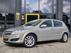 Opel Astra - 1.6 Business | Trekhaak