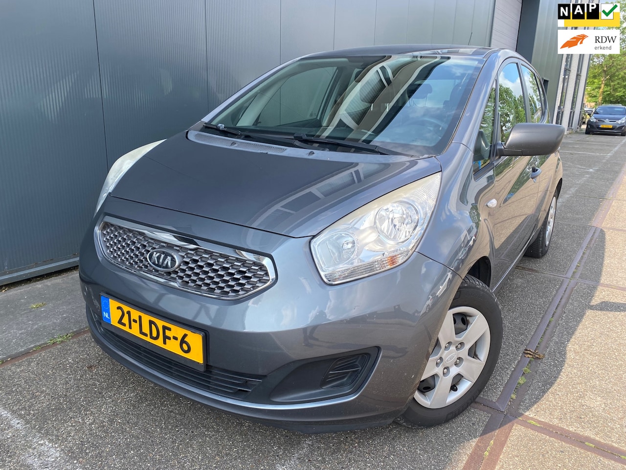 Kia Venga - 1.4 CVVT X-tra / APK / NAP / AIRCO / BOEKJES / TWEE SLEUTELS / ZEER NETTE AUTO!! - AutoWereld.nl