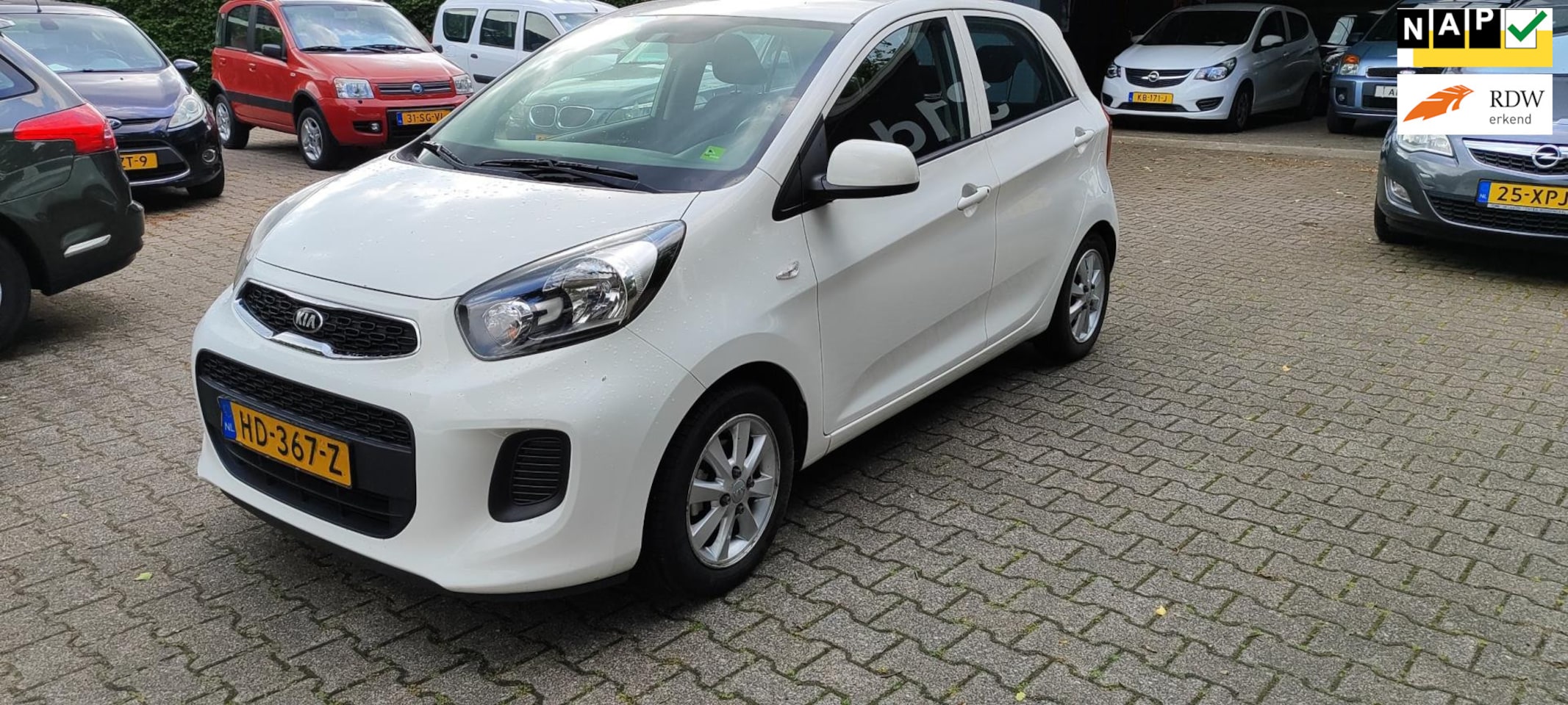 Kia Picanto - 1.0 CVVT ComfortLine LPG bj 2015 airco - AutoWereld.nl