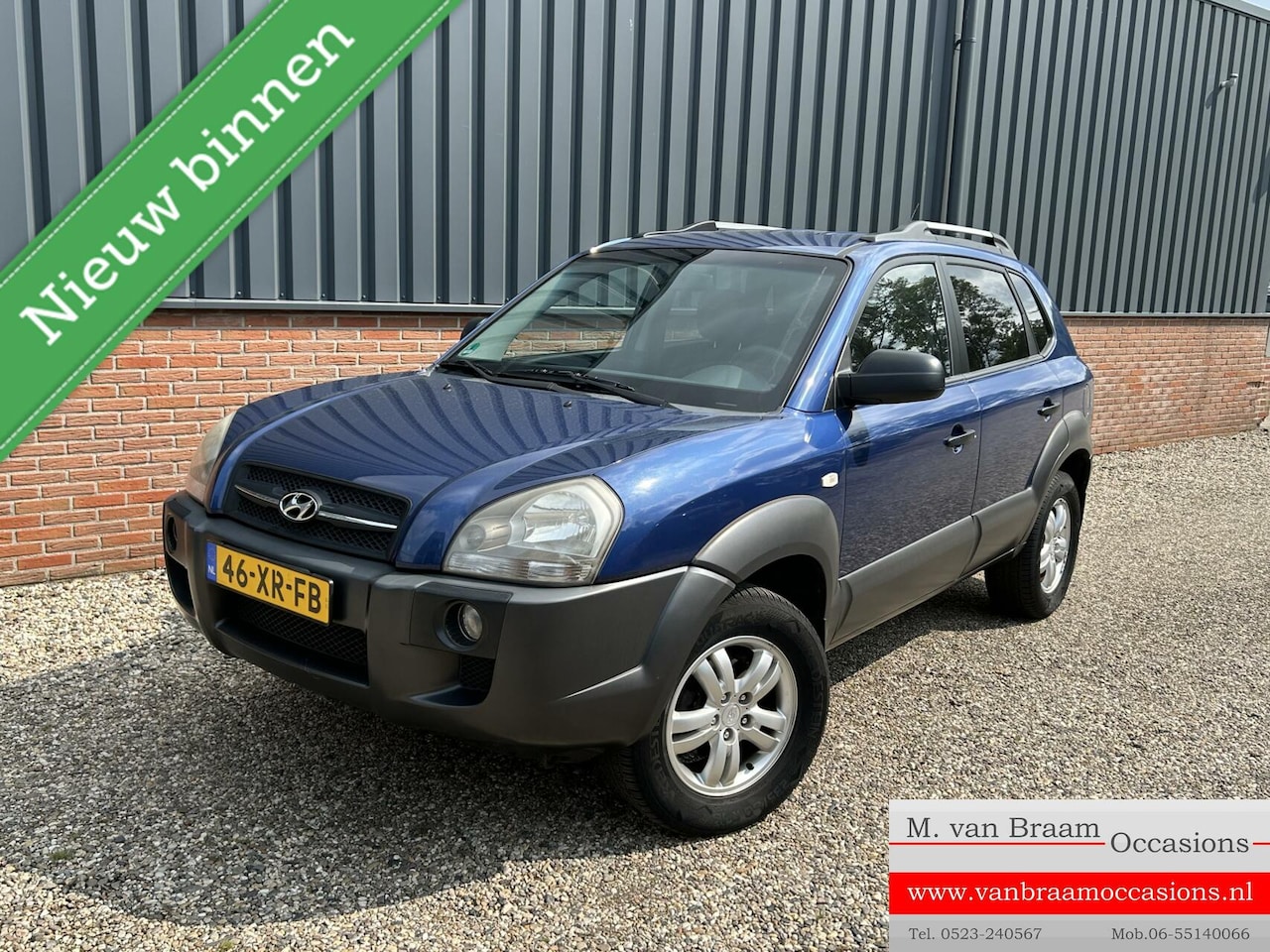 Hyundai Tucson - 2.0i Airco/Trekhaak/Apk 06-2026!! - AutoWereld.nl