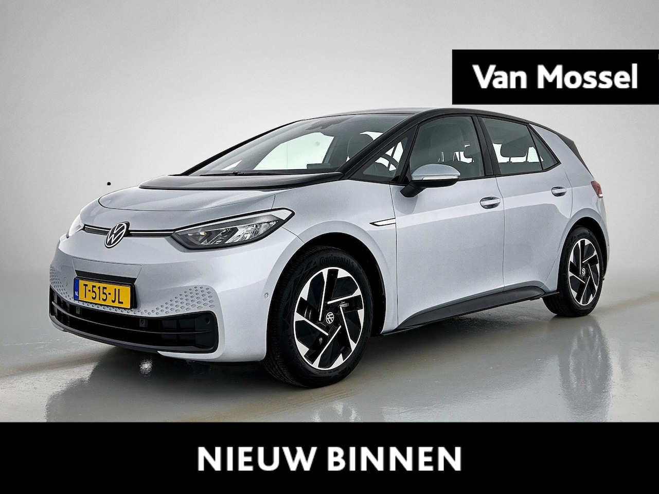 Volkswagen ID.3 - Pure 45 kWh | Navigatie | Camera | parkeersensoren voor/achter | Stoel/stuur verwarming | - AutoWereld.nl