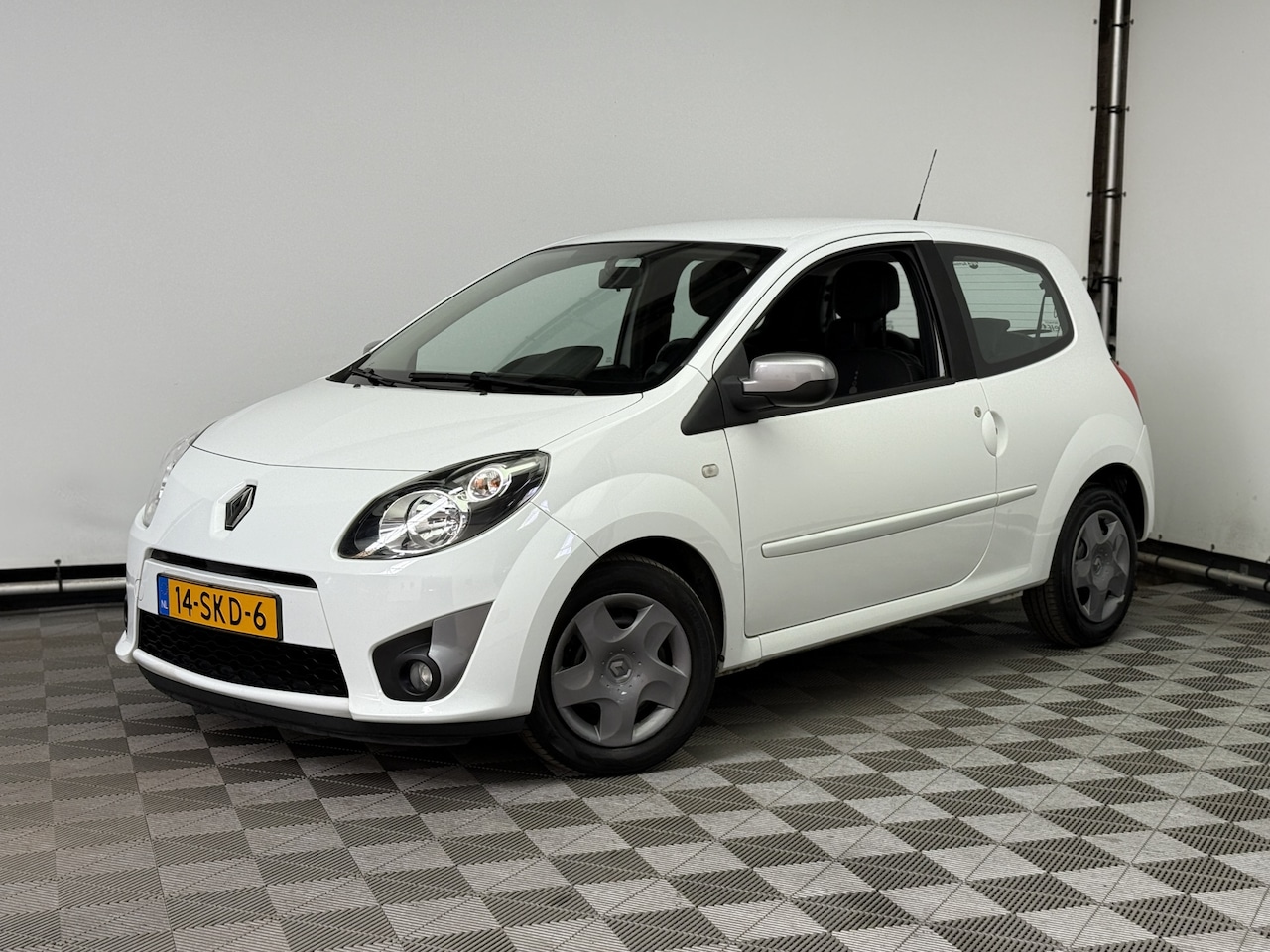 Renault Twingo - 1.2-16V Night & Day Airco Cruise NL Auto - AutoWereld.nl