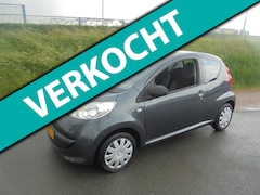 Peugeot 107 - 107 1.0 benzine 3 deurs 77.000km
