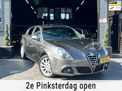 Alfa Romeo Giulietta - 1.4 T Distinctive|Leer|Climate|1e eig