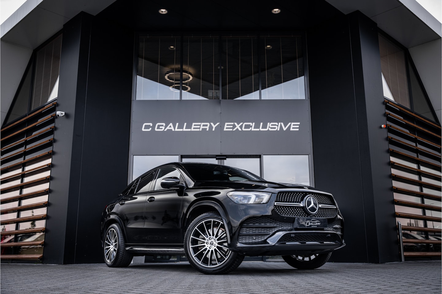 Mercedes-Benz GLE-Klasse Coupé - 350 e 4MATIC Premium Plus AMG - Panorama | Burmester | Elektr. Trekhaak | 360 camera - AutoWereld.nl