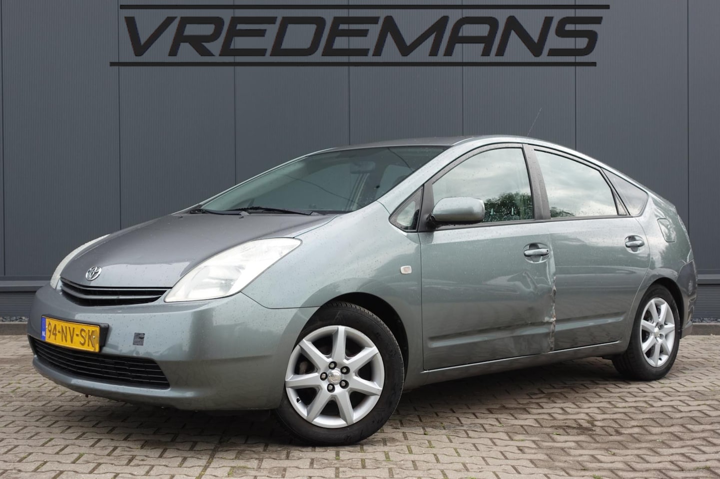 Toyota Prius - 1.5 VVT-i 1.5 VVT-i - AutoWereld.nl