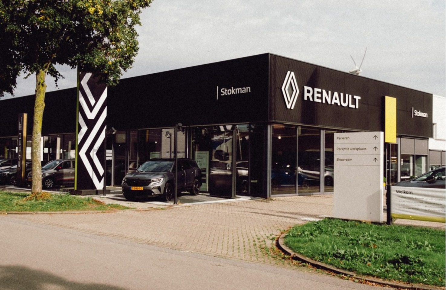 Renault Symbioz - 1.6 E-Tech full hybrid 145 techno | reservewiel | achterklep elekrisch | camera achter | E - AutoWereld.nl