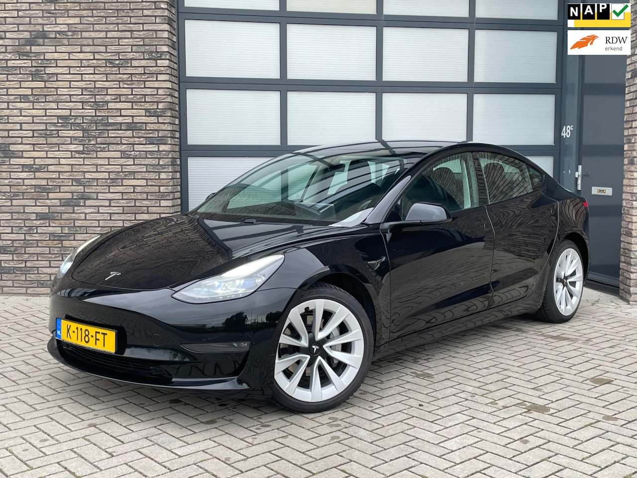 Tesla Model 3 - Long Range RWD Long Range AWD 75 kWh | FACELIFT | SOH 91% | 19 Inch | AUTOPILOT | Incl. BTW | Warmtepomp - AutoWereld.nl