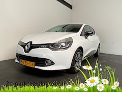 Renault Clio - 0.9 TCe ECO Night&Day 2e Pinksterdag open van 10:00 tot 14:00