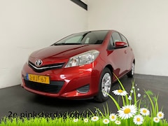 Toyota Yaris - 1.3 VVT-i Aspiration 2e Pinksterdag open van 10:00 tot 14:00