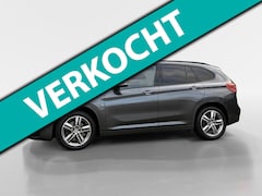 BMW X1 - XDrive20i High Executive Automaat M-pakket