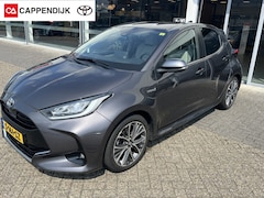 Toyota Yaris - | NET BINNEN | 1.5 Hybrid Executive | LEER | HEAD-UP DISPLAY | BSM |