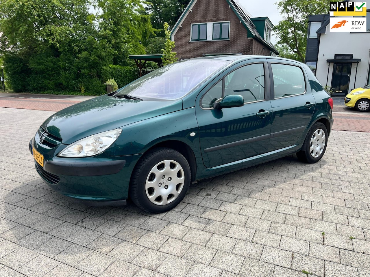 Peugeot 307 - 1.6-16V Xs Airco 5Drs Trekhaak isofix 1ste Eigenaar - AutoWereld.nl