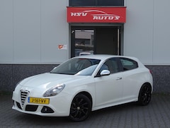Alfa Romeo Giulietta - 1.4 T Distinctive airco LEER 2e eigenaar
