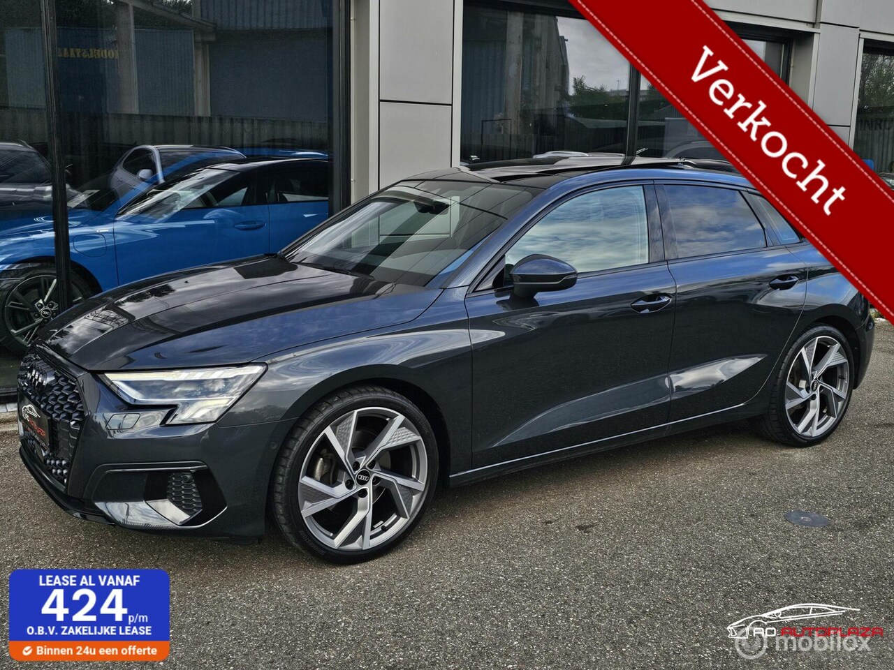 Audi A3 Sportback - 35 TFSI S-Line Panorama/RS seats/Keyless/19 inch - AutoWereld.nl