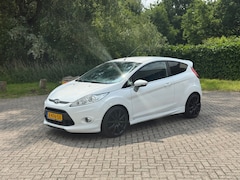 Ford Fiesta - 1.4 Titanium 97PK I ST-LINE I CLIMA I RIEM VV I RUIME APK