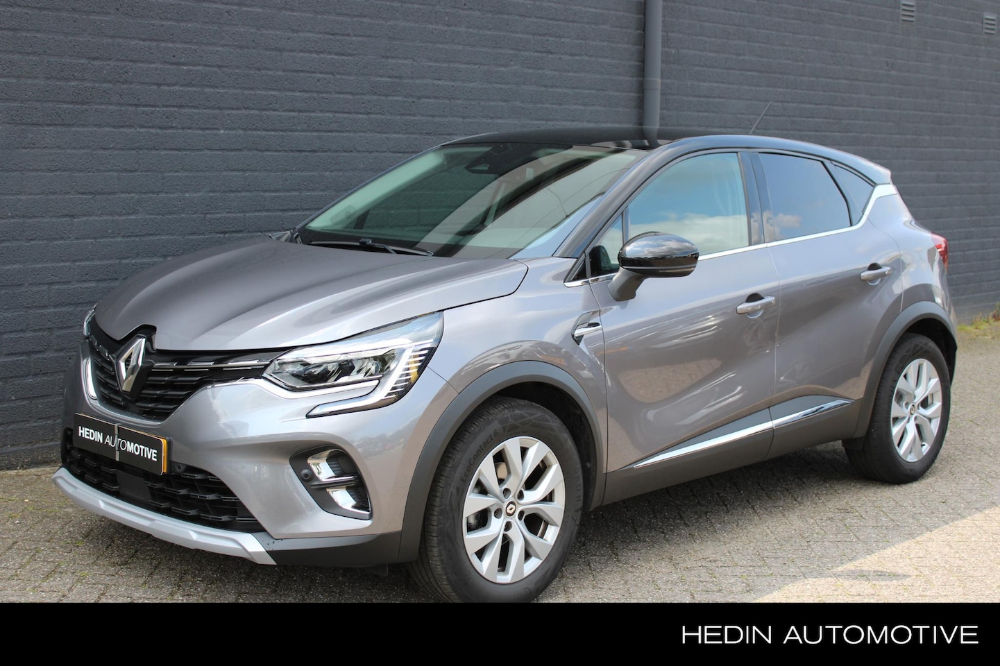 Renault Captur - 1.3 TCe 140 PK Intens EDC NL-Auto | Automaat | Navigatie | Camera | Cruise Control | Radio - AutoWereld.nl