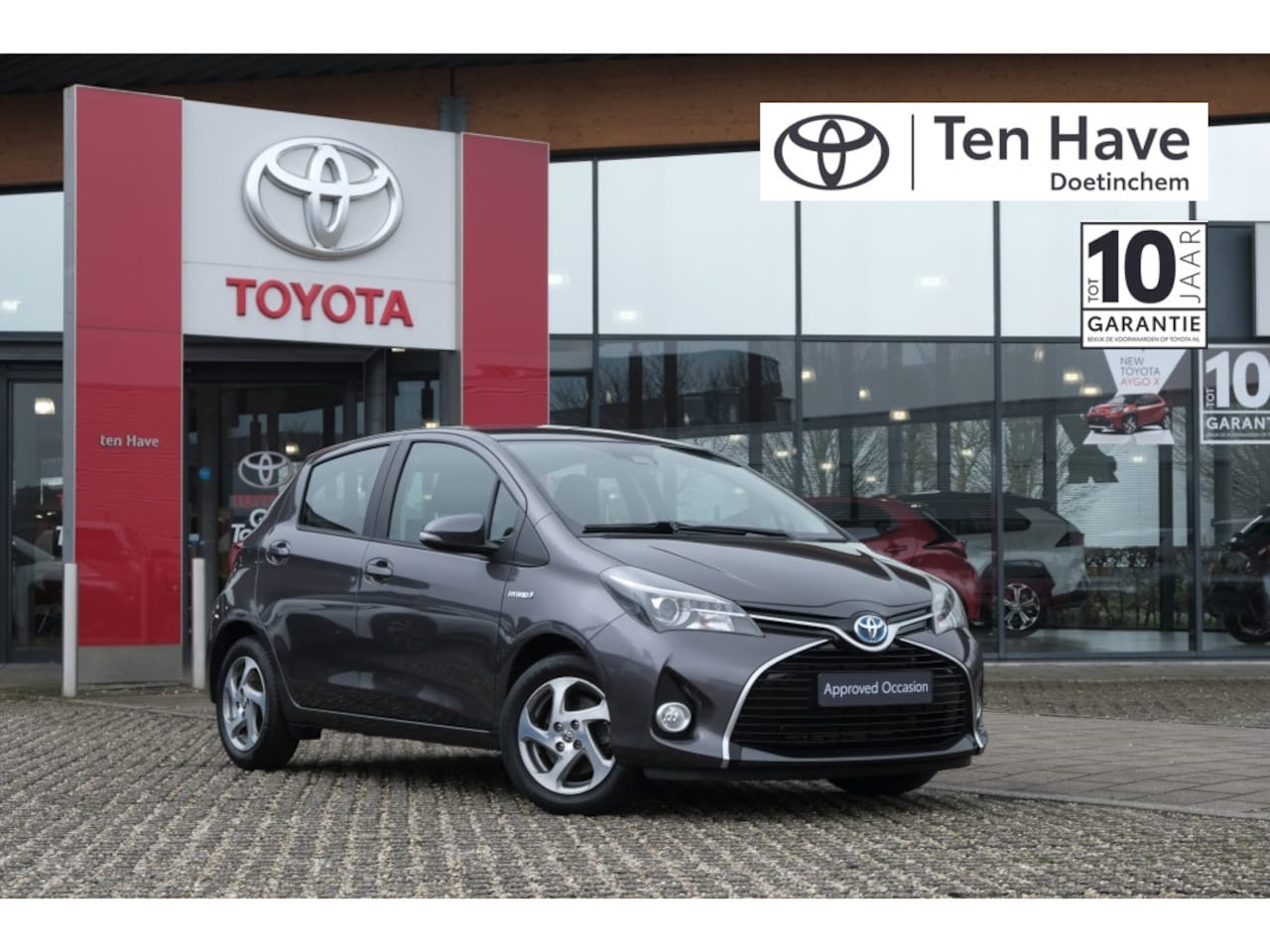 Toyota Yaris - 1.5 Hybrid 100PK Trend Automaat | Parkeerhulpcamera | 15” lichtm - AutoWereld.nl