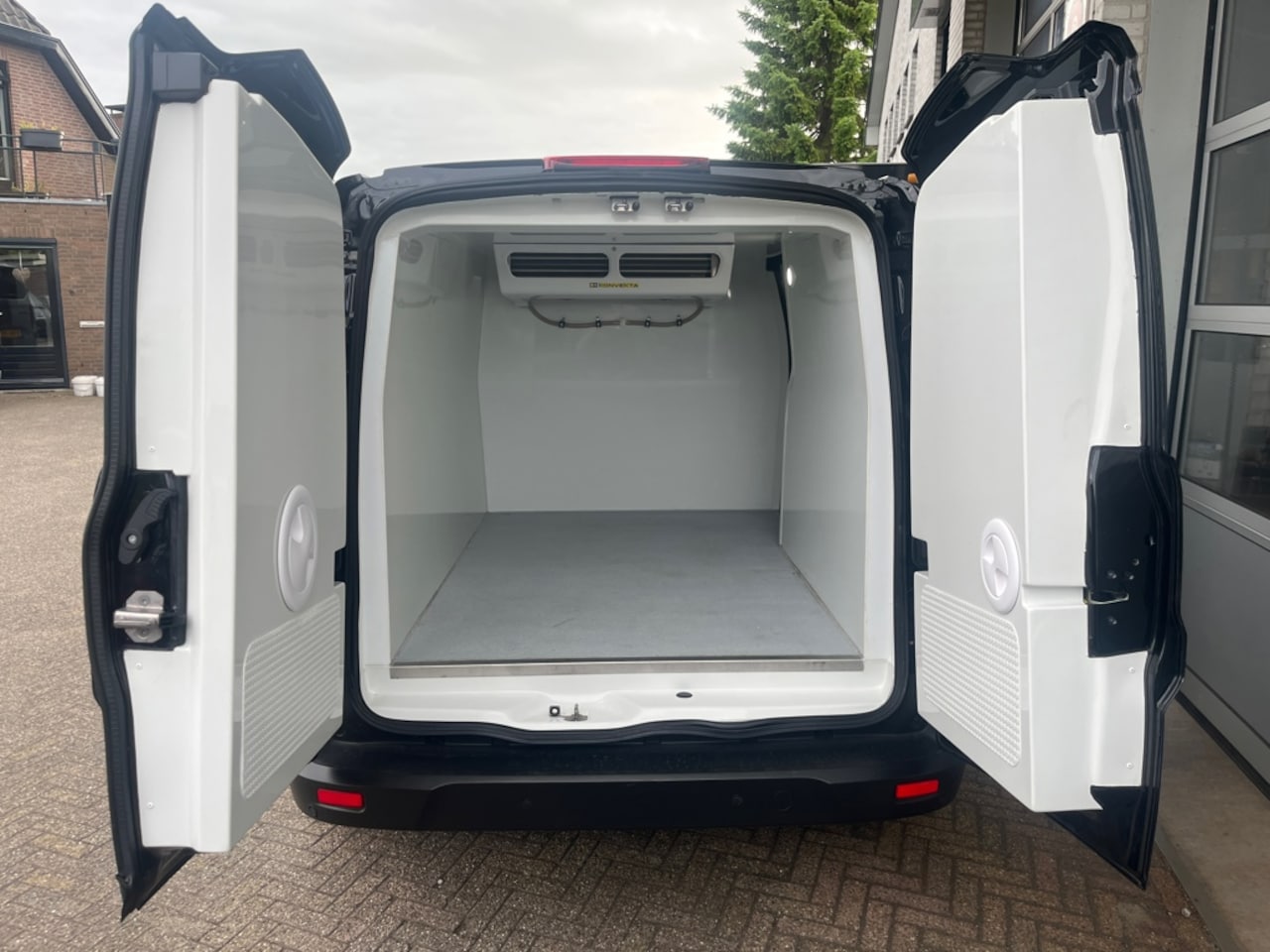 Ford Transit Connect - 1.5 EcoBlue L2 Trend / koeling - AutoWereld.nl